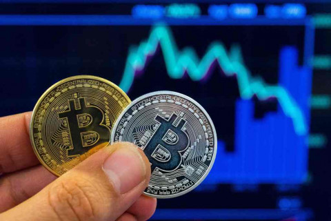 Bitcoin Melonjak Usai The Fed Tahan Suku Bunga: Apa Artinya Bagi Investor?